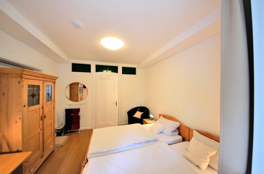 Vier Zimmer Munich Extérieur photo