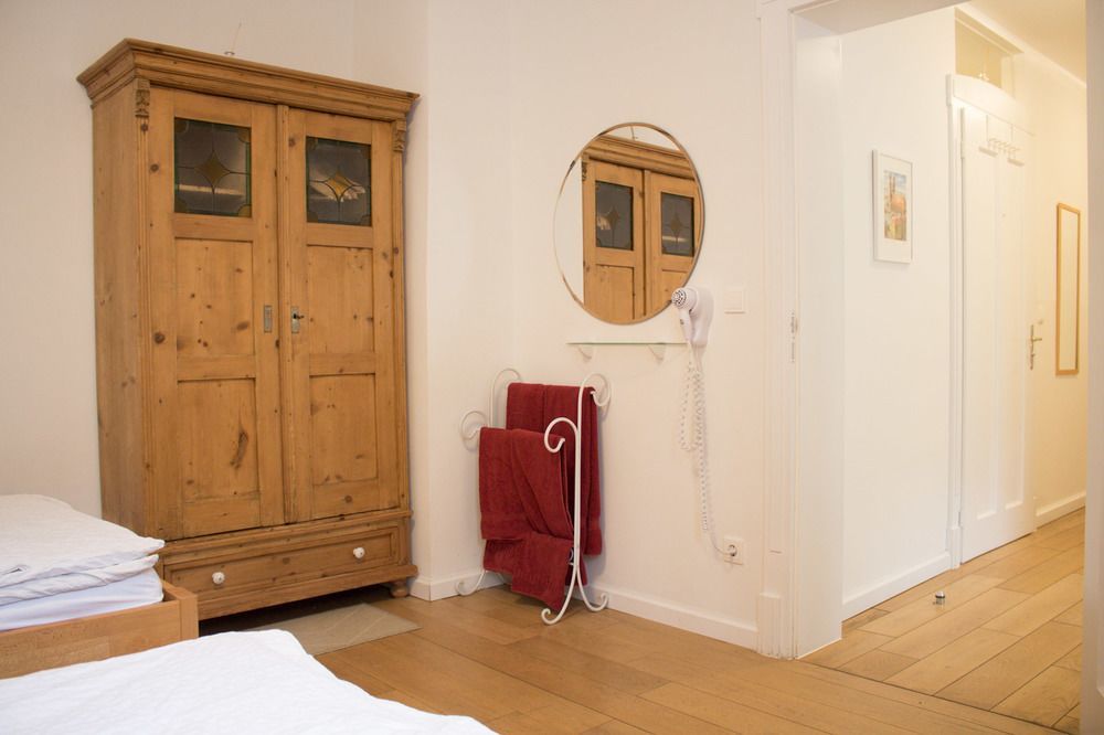 Vier Zimmer Munich Extérieur photo
