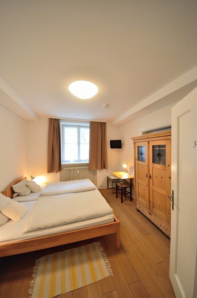 Vier Zimmer Munich Extérieur photo