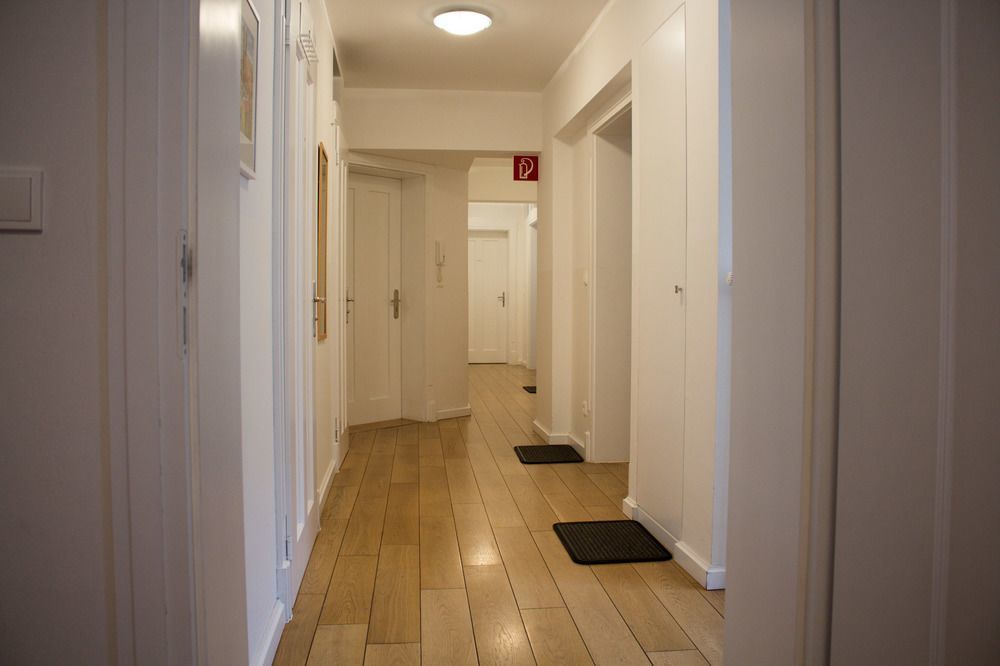 Vier Zimmer Munich Extérieur photo