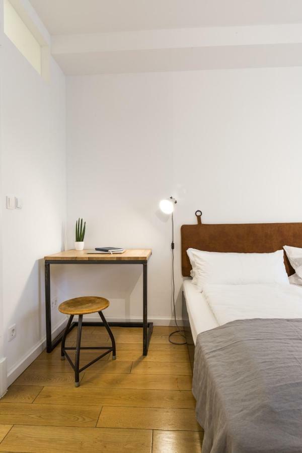 Vier Zimmer Munich Extérieur photo